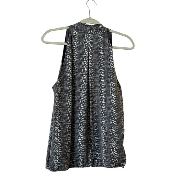 JOIE  Gray & White Dot Print Sleeveless Silk V-Neck Sleeveless Top, L - Picture 3 of 4